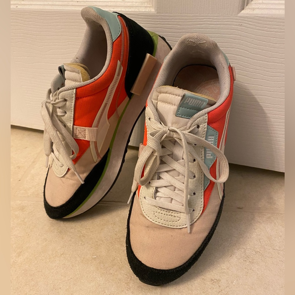 Puma Women’s Future Rider Sneakers